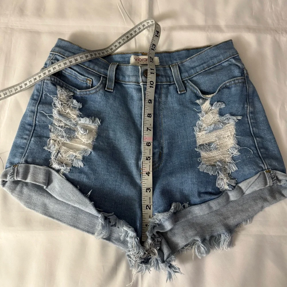 Vibrant M.I.U great used